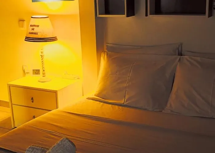 Attic 아파트 *